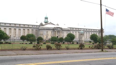 Man Escapes Federal Prison In Atlanta To Have Sex 11alive