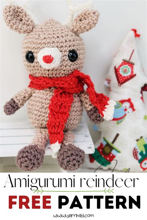 Crochet a cute reindeer for Christmas - A free crochet amigurumi pattern