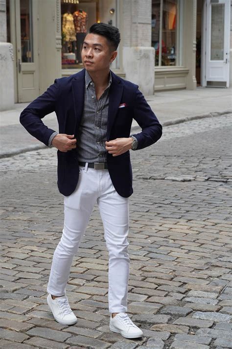 How To Wear White Sneakers For Men And The Best Brands To Buy 2024