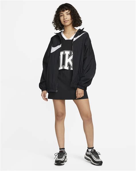 Nike Sportswear Essential Womens Woven Jacket