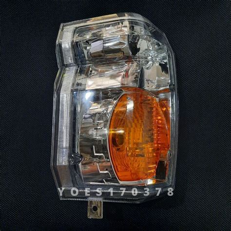 Jual Lampu Sein Corner Lamp Isuzu Elf Macan Nkr Shopee Indonesia