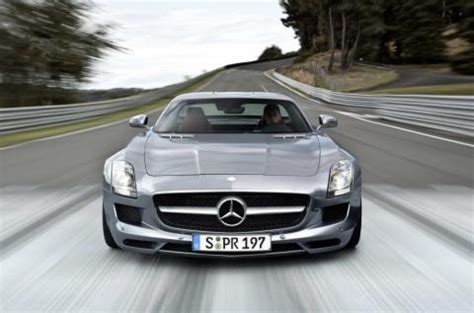 Mercedes-Benz SLS AMG specs, 0-60, quarter mile, lap times ...