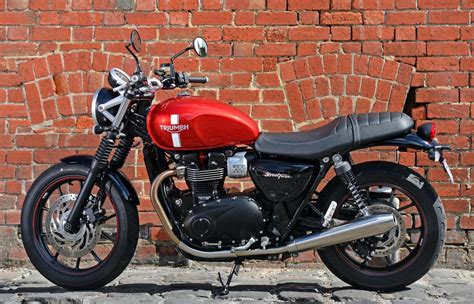 2016 Triumph Street Twin Review Launch Test MCNews