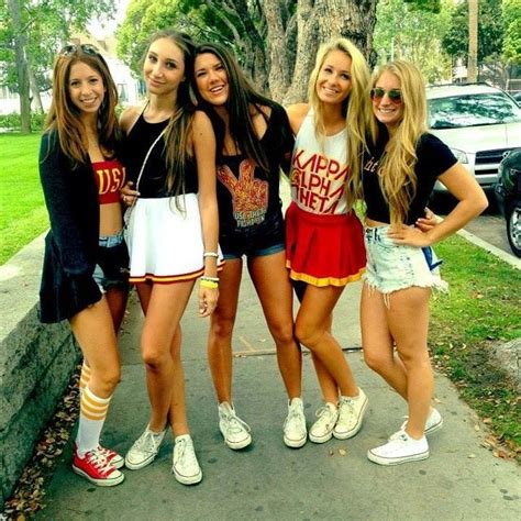 Sororities On Instagram USC Theta Sorority Girl Gameday Outfit