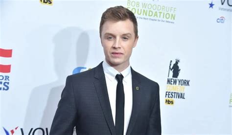 Is Noel Fisher Gay Truth Behind The Iconic Gay Role