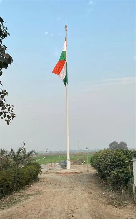 Hot Dip Galvanized High Mast Pole For National Flag At Rs In Noida