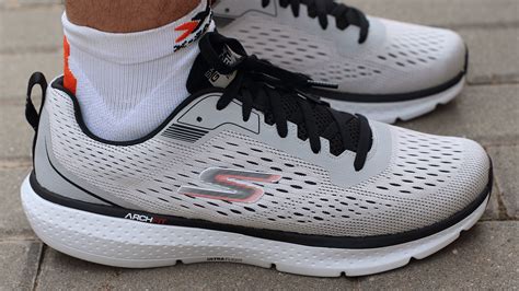 Skechers Gorun Pure 3 Review Un Tesoro Oculto Para Cualquier Corredor