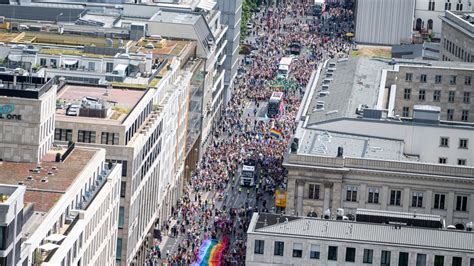 Bildergalerie Csd Highlights Des Christopher Street Day In