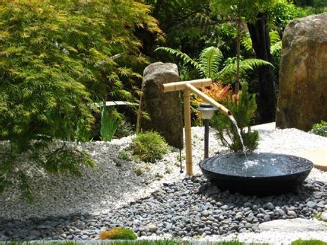 Oriental Flavor of Japanese Water Fountain | Fountain Design Ideas