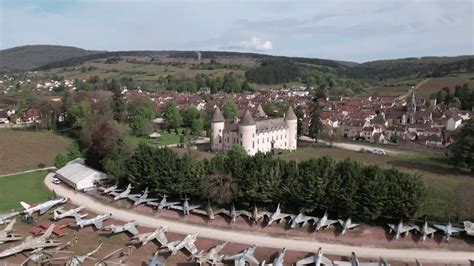 Côte d Or le château Savigny lès Beaune un musée à ciel ouvert