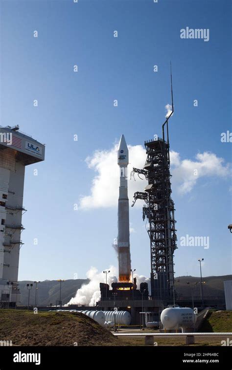 The Landsat Data Continuity Mission Spacecraft Lifts Off At 102 Pm Est 1002 Am Pst Atop