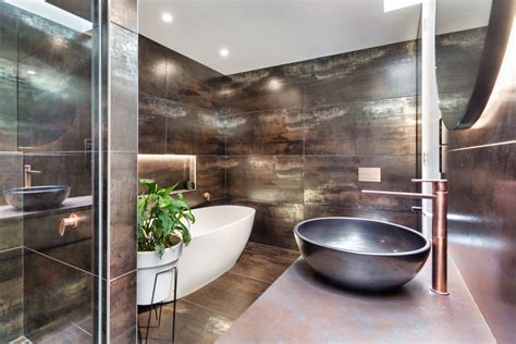 Copper Toned Tiles Set Off Bathroom Trends