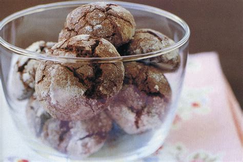 chocolate crinkle biscuits recipes deliciouscomau