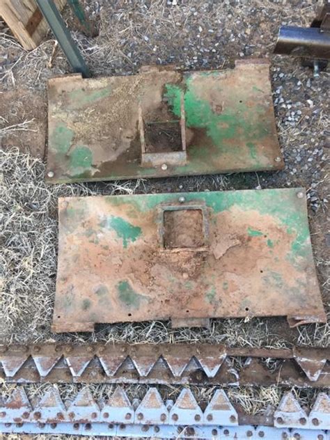 Many New Parts For A John Deere Swather Nex Tech Classifieds