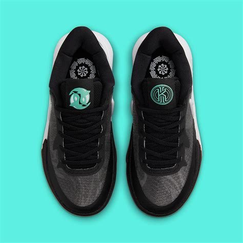 Nike Kyrie 8 "Black/Light Menta" DJ6017-001 | SneakerNews.com