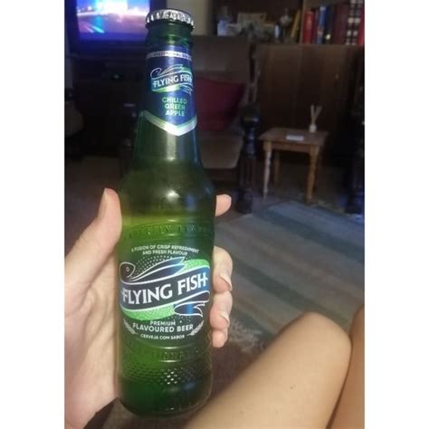 Flying Fish Chilled Green Apple Flavoured Beer Review Abillion