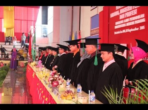 Wisuda FIP Maret 2015 YouTube