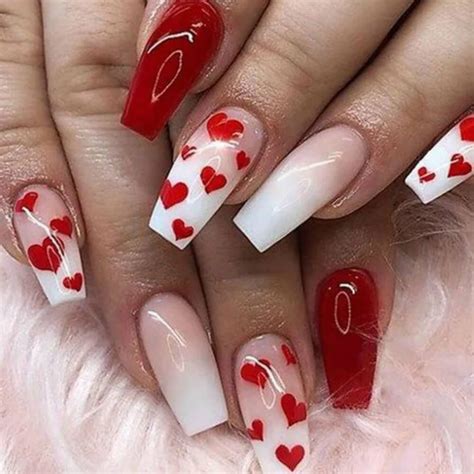 20 Valentine S Day Nails Ideas Featuring All Nail Shapes Valentinstag