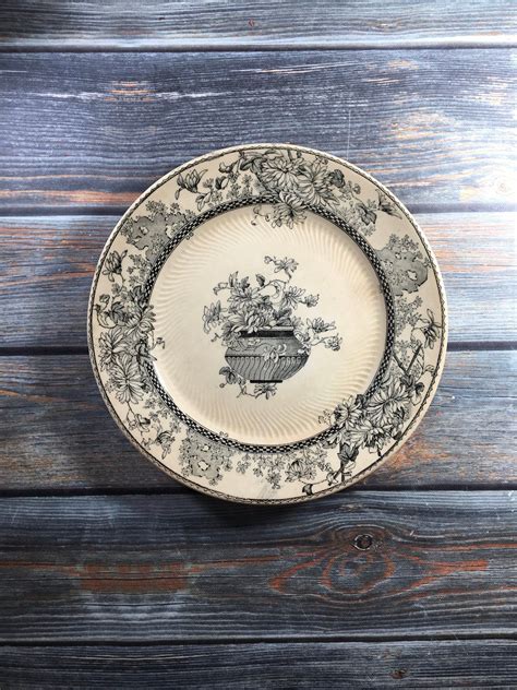 Rare Royal Doulton 75 Plate Elaine Pattern 80630 Gray Transferware