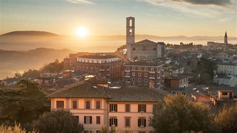 Perugia In Un Giorno Itinerario A Piedi Del Centro Storico Itabus