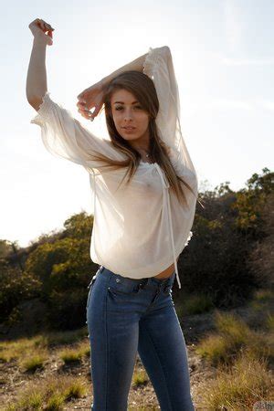 Brunette Jeans PornPicturesHQ
