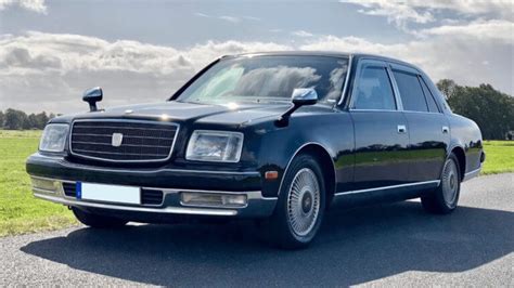 Toyota Century V12 - Secret Classics