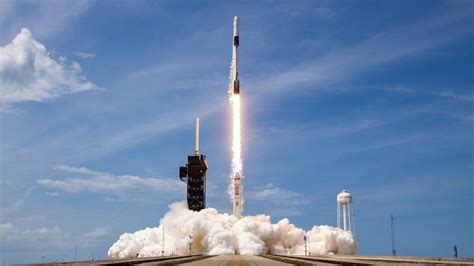 Le Décollage Historique De Spacex Fait Réfléchir Leurope Euractiv Fr