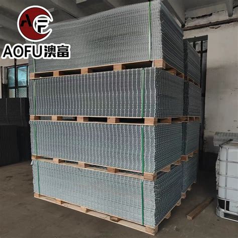 Iron Wire Mesh4x4 Galvanized Welded Wire Mesh Sheet Panel China Iron