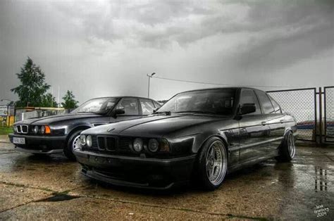 Bmw E34 5 Series Black Deep Dish Bmw E34 Bmw Cars Bmw Old