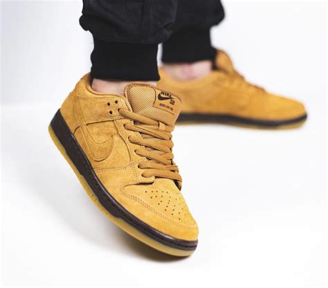 Nike Sb Dunk Low Wheat Mocha Bq6817 204 Release Date Info Sneakerfiles