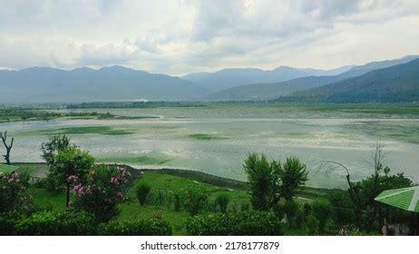 Wular Lake One Largest Freshwater Lakes Stock Photo 2178177879