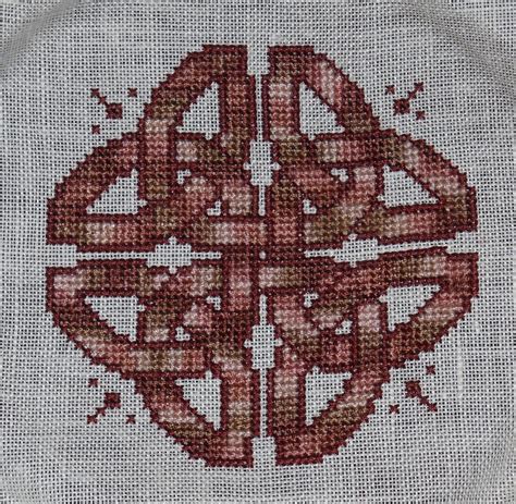 Trinket Box Pattern From Celtic Cross Stitch By Gail Lawther