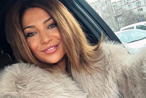 Fuck Your Pussy Hand And Bank Account For My Huge Tits Princess Sophia FinDom Femdom Official