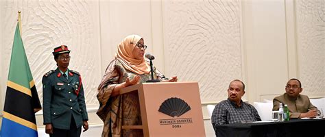 RAIS SAMIA AKUTANA NA KUZUNGUMZA NA WATANZANIA WANAOISHI DOHA NCHINI