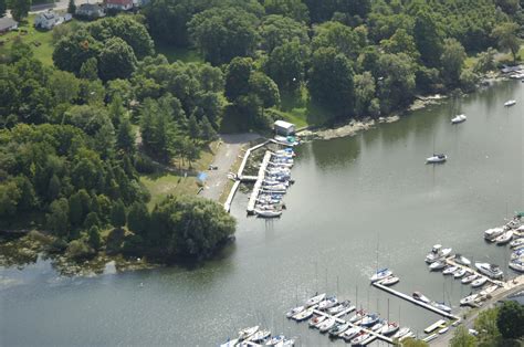 Picton Harbour Park Marina in Picton, ON, Canada - Marina Reviews - Phone Number - Marinas.com