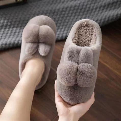 Chaussons En Fausse Fourrure Avec Oreilles De Lapin En Peluche Brown