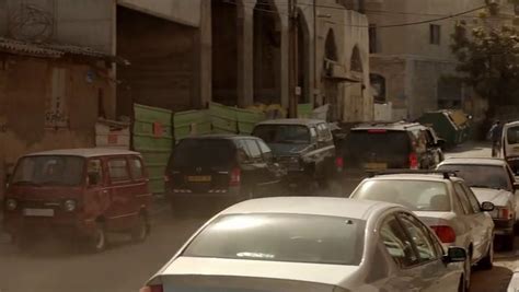 IMCDb Org 2000 Mazda MPV LW In Homeland 2011 2020