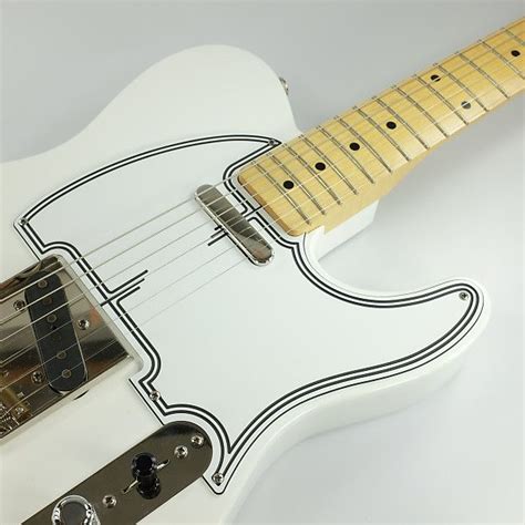 "Streamline" Engraved Telecaster Pickguard, White / Black / White ...