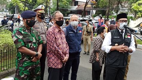 Pgs Komandan Lanal Bandung Hadiri Acara Peresmian Jalan Layang Prof