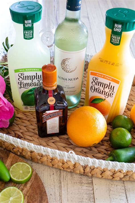 Easy Homemade Margarita Mix With Orange Liqueur Freutcake Homemade