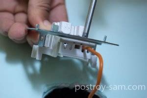 Как установить двойной выключатель?