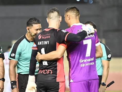 Fútbol Paraguayo Los Jueces De La Fecha 18 Del Torneo Apertura