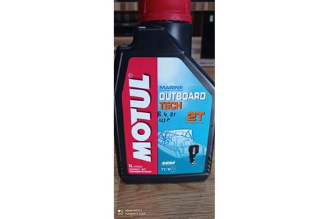 Масло для лодочных моторов OUTBOARD TECH 2T 1 л MOTUL 102789 выгодная