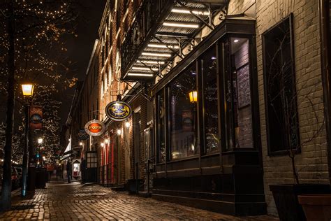 Historic Downtown Alexandria, VA (old Town) Fish Market, Pop's Ice