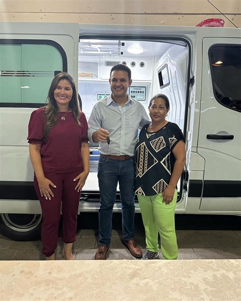 Prefeitura de Cristianópolis recebe ambulância nova