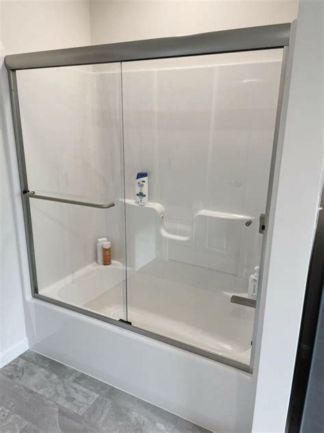 8 Best Shower Doors And Tub Glass Options On Fiberglass And Acrylic Enclosures Pioneer Glass