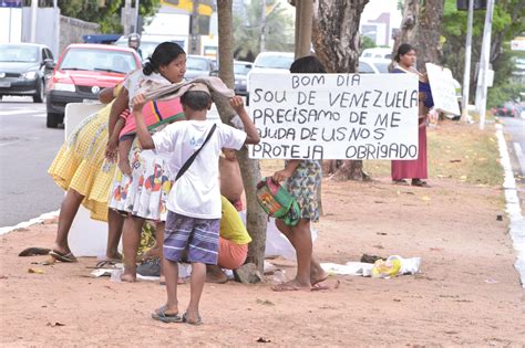 Número de imigrantes venezuelanos em situação de mendicância aumenta no RN