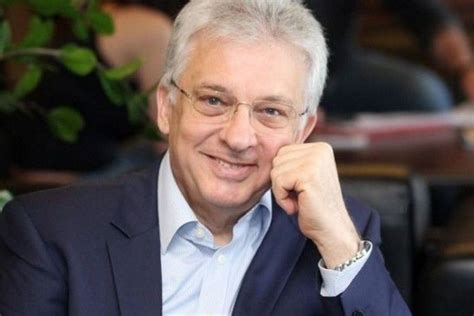 Гардиън: Не сме имали намерение да намекваме, че Калин Митрев е замесен ...