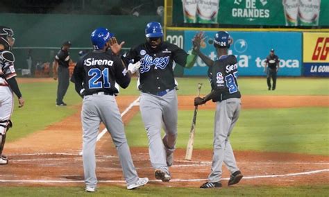 Licey Aguilas Y Gigantes Se Apuntan Victorias Toros Oficialmente