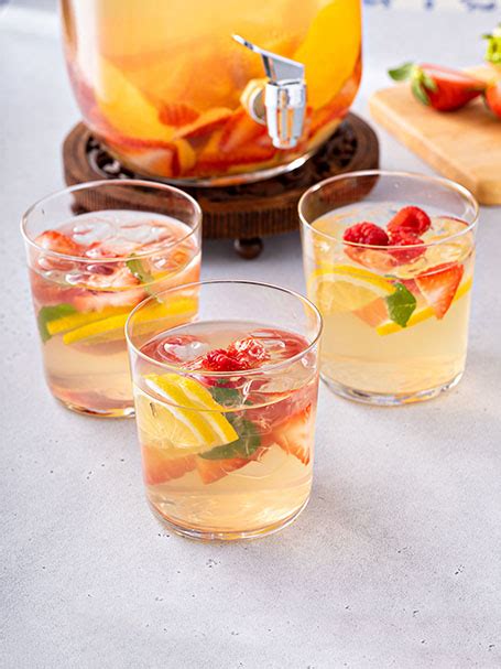 Recette Cocktail Sangria Blanche Destination Cocktails